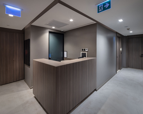 Full security with 24/7 security personnel, fire detection and extinguishing system, CCTV cameras.